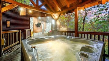 Baignoire à remous extérieure