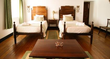 King Size Suite - Vale