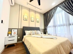 3 slaapkamers, een bureau, een strijkplank/strijkijzer, gratis wifi