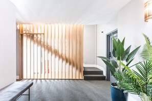 Interior entrance - ELEVEN Apartments Real de la Carretería, by Homing U (Seville)