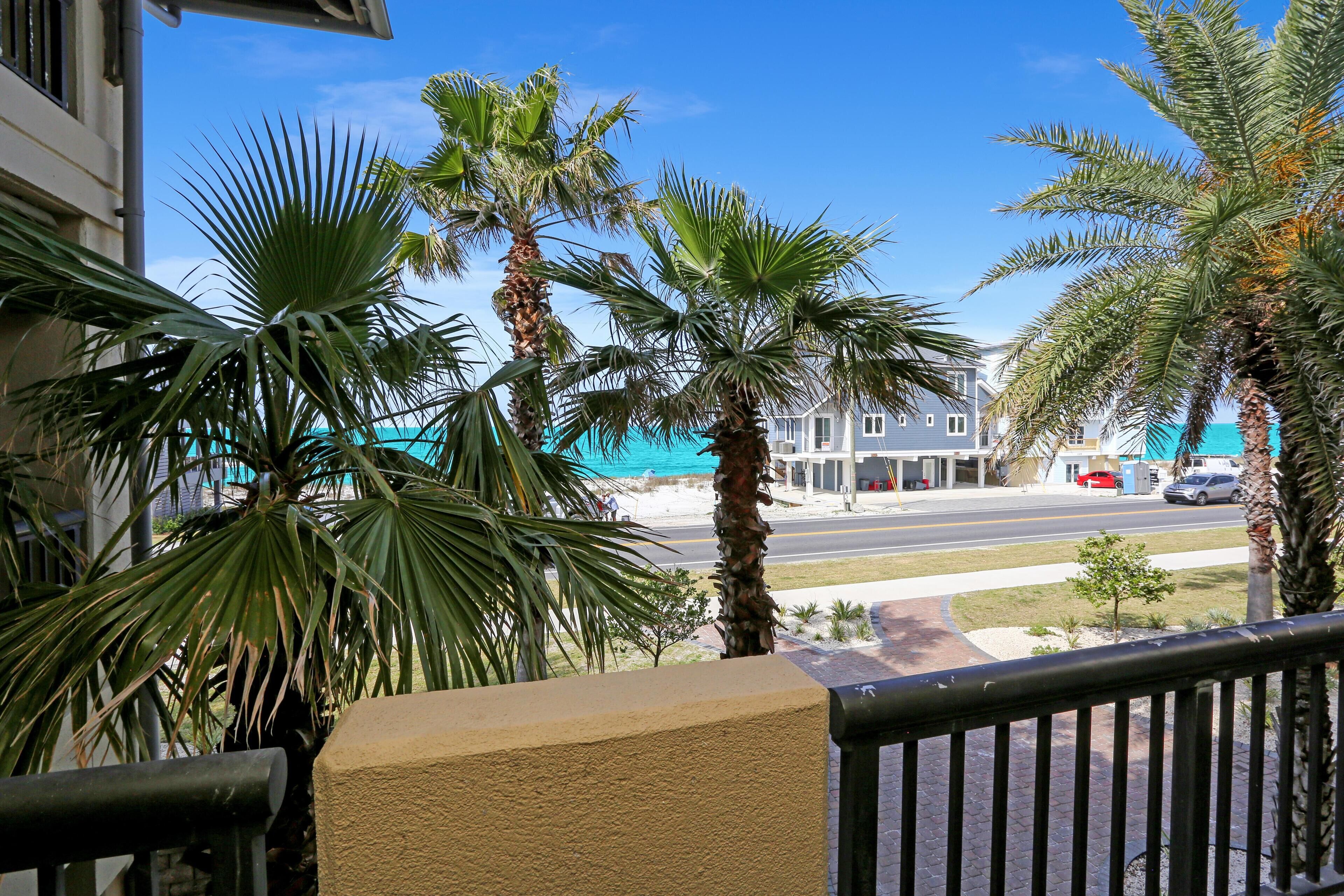 Condo, Multiple Beds (Club at Mexico Beach 1G Red Fish Blue) | Property grounds