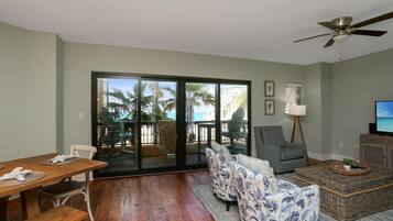 Condo, Multiple Beds (Club at Mexico Beach 1G Red Fish Blue) | Living area