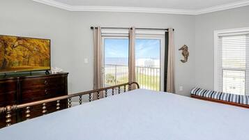 3 habitaciones, decoración personalizada y muebles diferentes