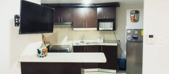 Exclusivo y Moderno Apartamento con la Mejor Ubicación en Quito. Carolina 170517