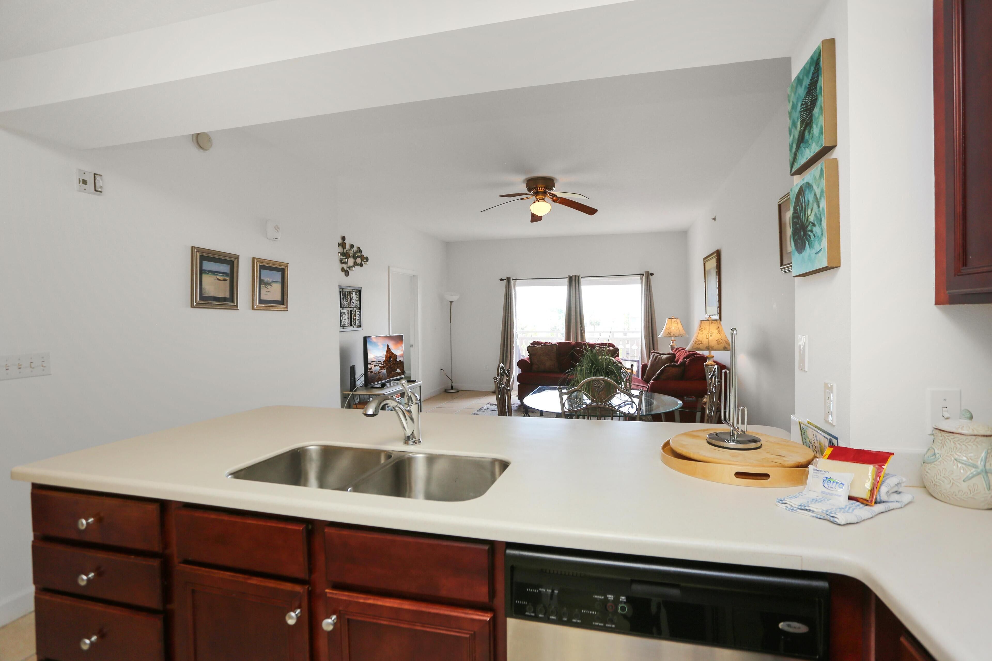 المنشأة من الداخل