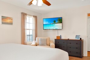 House, Multiple Beds (Sun Chaser)