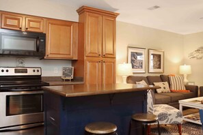 House, Multiple Beds (Barrier Dunes 164  Bay Breeze) | Interior