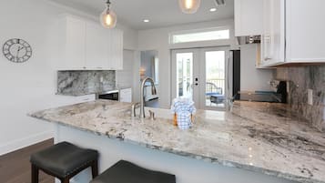 House, Multiple Beds (Cape Bear) | Interior