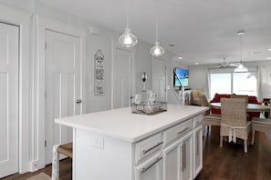 Maison mitoyenne, plusieurs lits (Wine Down) | Restauration