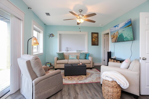 Casa, 2 camas Queen (Beach View Lower) | Área de estar