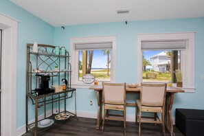 Casa, 2 camas Queen size (Beach View Lower) | Restaurantes