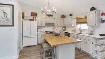 獨棟房屋, 多張床 (Cape Escape) | 私人廚房 | 烤箱、烤麵包機