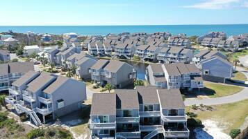 House, Multiple Beds (Barrier Dunes 112 Cape Time) | Exterior