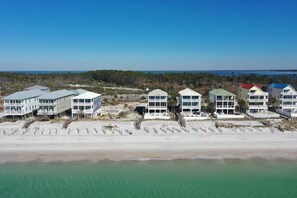 House, Multiple Beds (Beach Blessing) | Beach