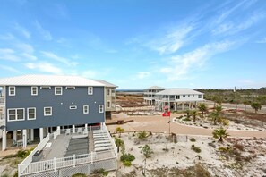 House, Multiple Beds (Beach Blessing) | Exterior