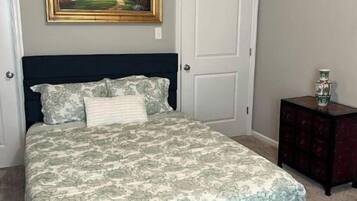 1 quarto, ferros/tábuas de passar roupa, Wi-Fi, roupa de cama