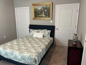 1 chambre, fer et planche à repasser, Wi-Fi, literie fournie