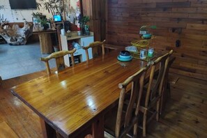 Unclassified image, 4 of 11, button - Lake House (Taishun)