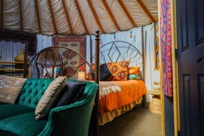 1 quarto, escrivaninha, ferros/tábuas de passar roupa, Wi-Fi