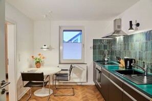 Private kitchen - Air-conditioned apartment with balcony - Deidesheim (Deidesheim)