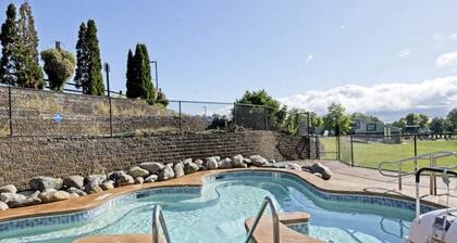 2 Bedroom Cottage in heart of Wisconsin Dells