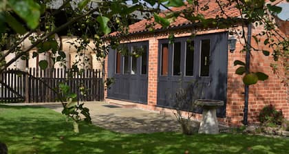 Hayloft Barn - Lodge Barns , Country Get Away, Morton near Southwell