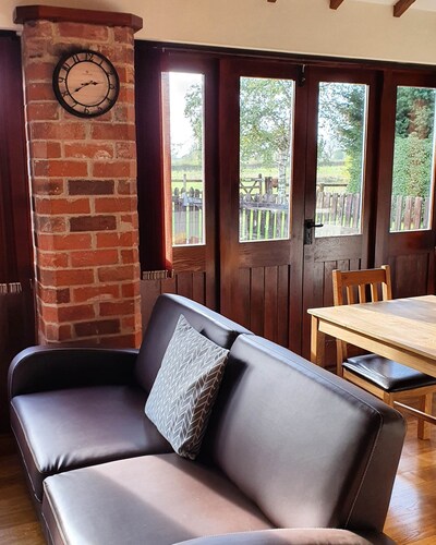 Hayloft Barn - Lodge Barns , Country Get Away, Morton near Southwell