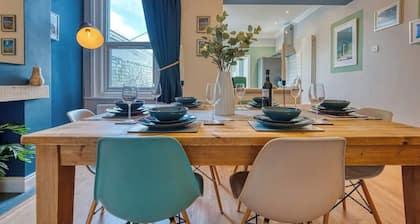 2-Bed Southsea House with Garden, Fireplace and Free Parking
