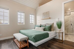 5 عدّة غرف نوم ومكتب ومكواة/لوح كي وخدمة الإنترنت