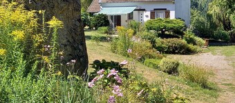 Detached house in LE PARC DU MORVAN in Chalaux for 4 people.