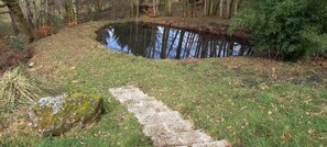 Property grounds - Detached house in LE PARC DU MORVAN in Chalaux for 4 people. (Chalaux)