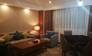 Living area - Bandao Lijing Hotel (Lichuan)