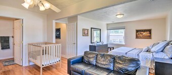 Spacious Chesapeake Home w/ Pool Table!