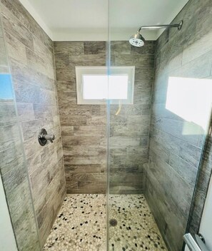 Shower, hair dryer, towels - Beachfront Oasis a Classic Carolina cottage Striking Ocean Views Pet Friendly (Bald Head Island)