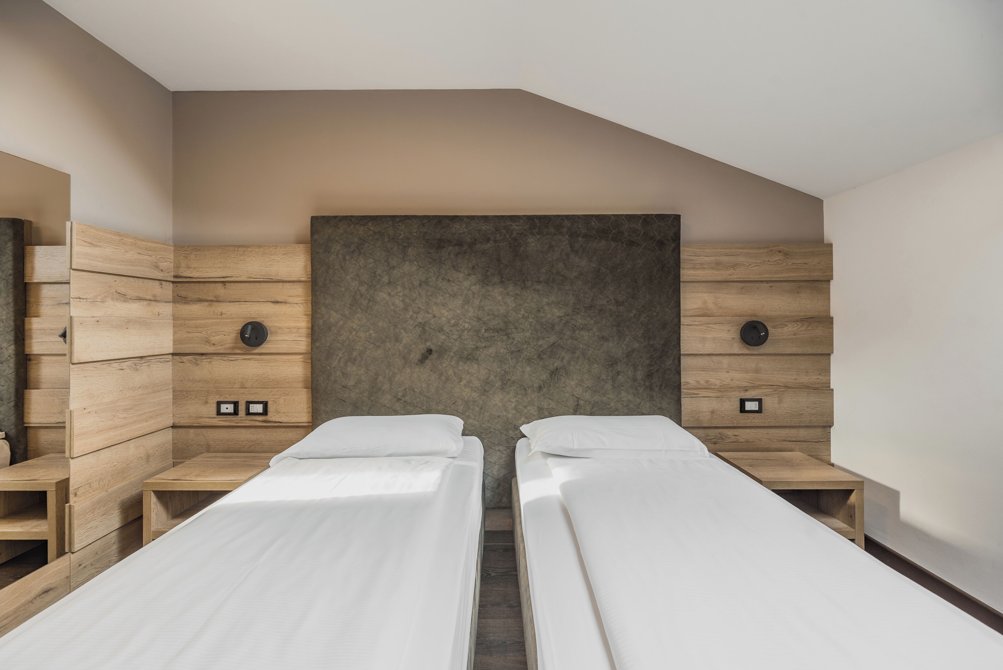 Peralatan tempat tidur premium, gebar bulu kapas, tilam berlapik 