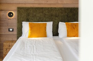 Comfort Double or Twin Room, 2 Single Beds