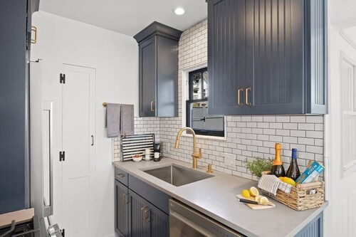 The Boat House at The Birdbath Bungalows