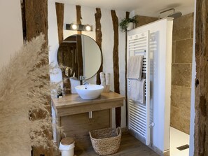 Superior Double Room | Bathroom - L'école des Demoiselles (Honfleur)