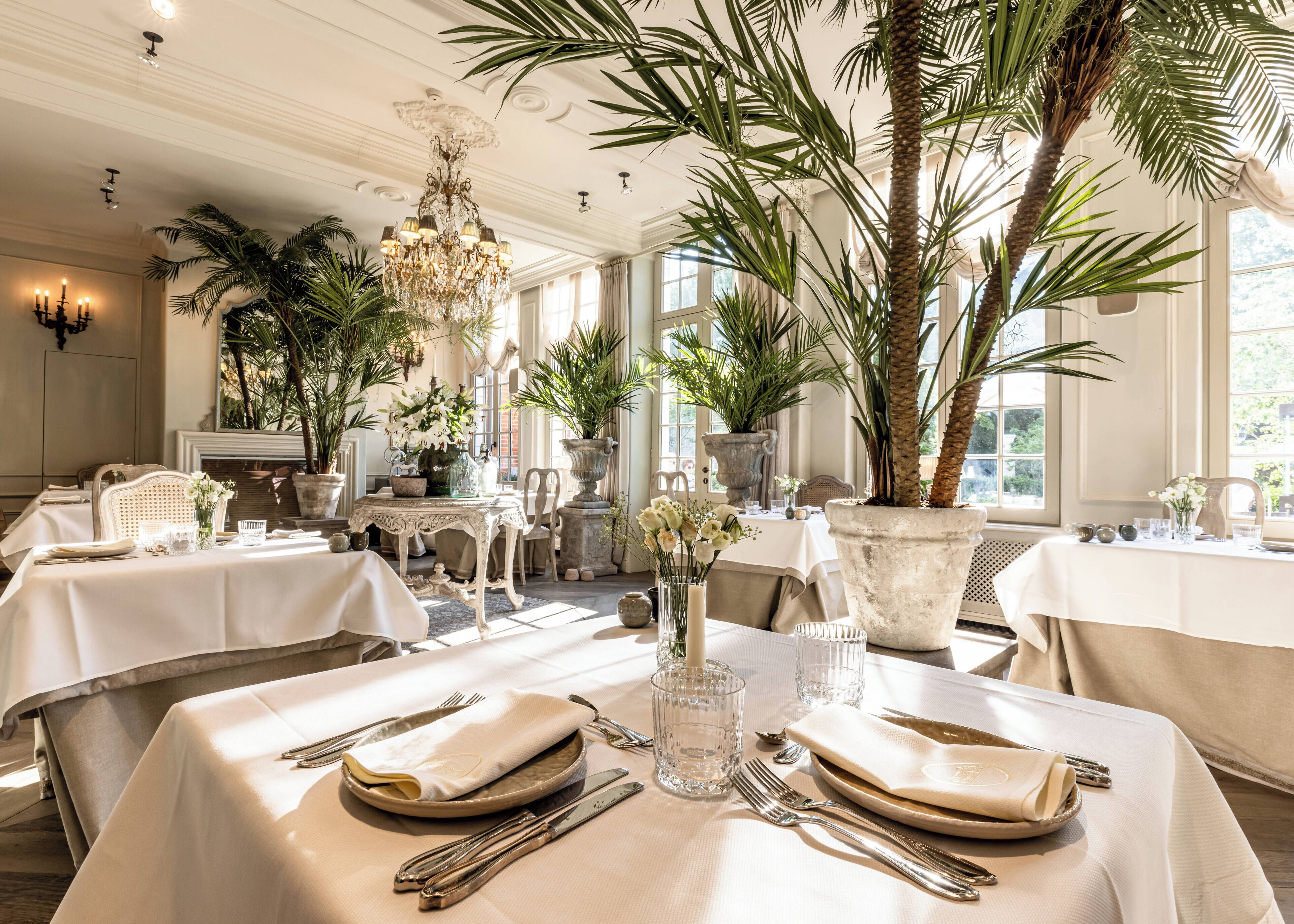 Petit déjeuner complet servi tous les jours en supplément