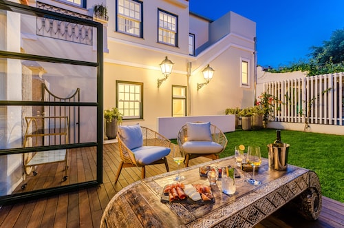 BCascais Boutique House by APT IIN - Cascais Center