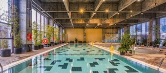Dahua Jianguo Hotel