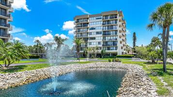 Appartement, meerdere bedden, uitzicht op oceaan (604-E) | Exterieur