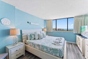 コンドミニアム ベッド (複数台) オーシャンビュー (604-E) | 客室ごとに異なる装飾、客室ごとに異なるインテリア、アイロン / アイロン台、WiFi (無料)