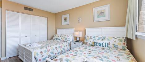 1 habitación, decoración personalizada y muebles diferentes
