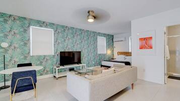 Apartment | Living area