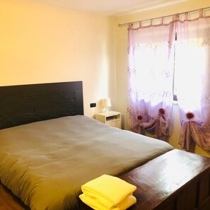 2 dormitorios, wifi gratis, ropa de cama