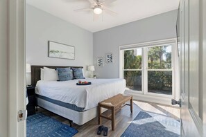 4 soverom, strykejern/-brett, wi-fi og sengetøy