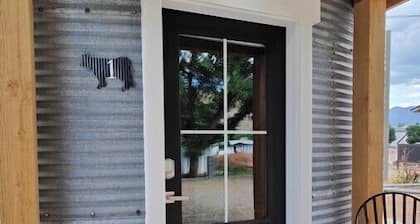 Silo Suite 1 Pet Friendly- Near Zion National Park