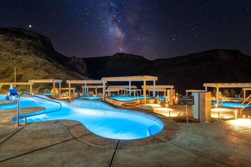 Silo 4-Near Zion National Park / Hot Springs