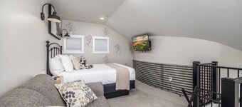 Silo Suite 3 - Near Zion National Park